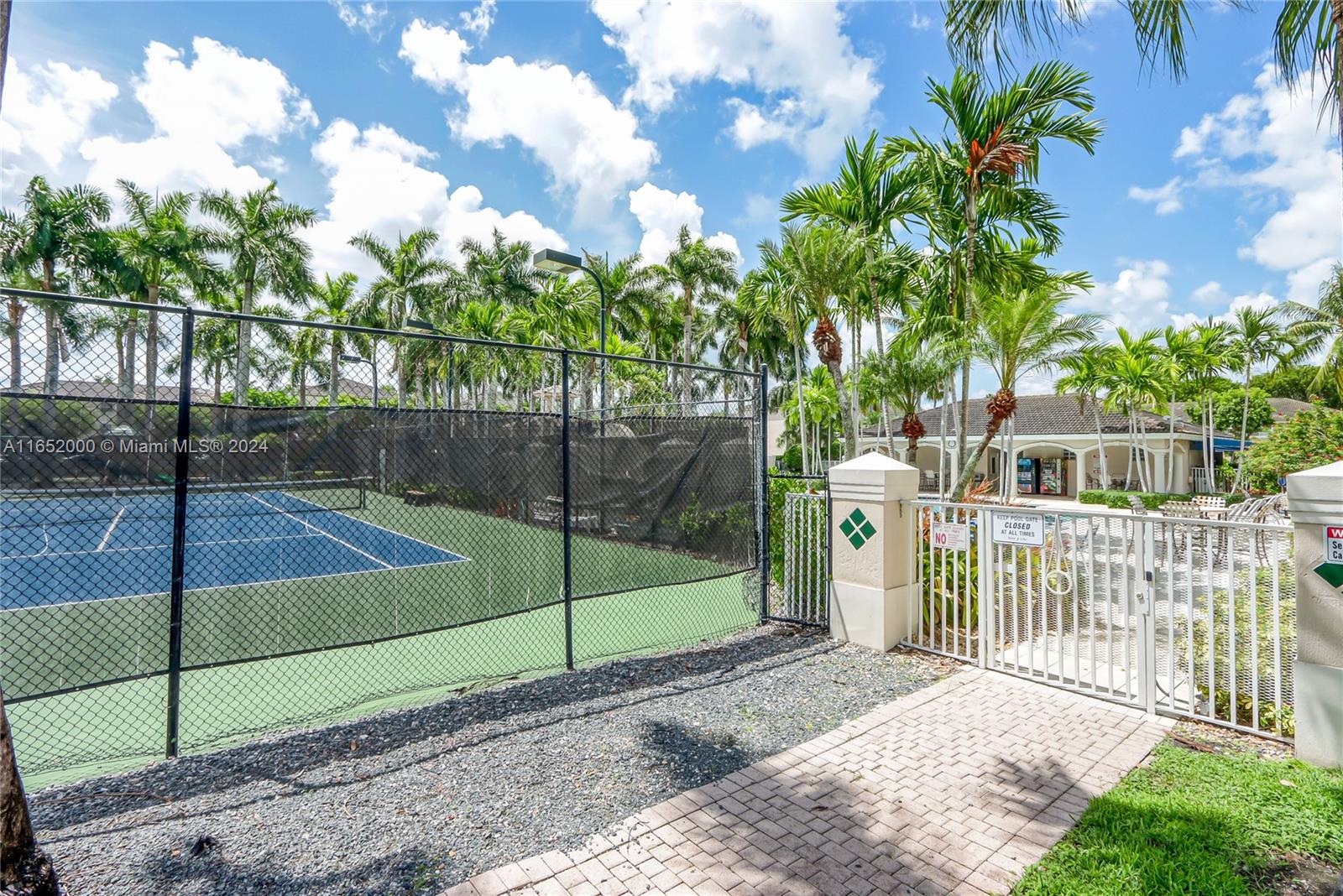 5743 NW 114th Path # 107