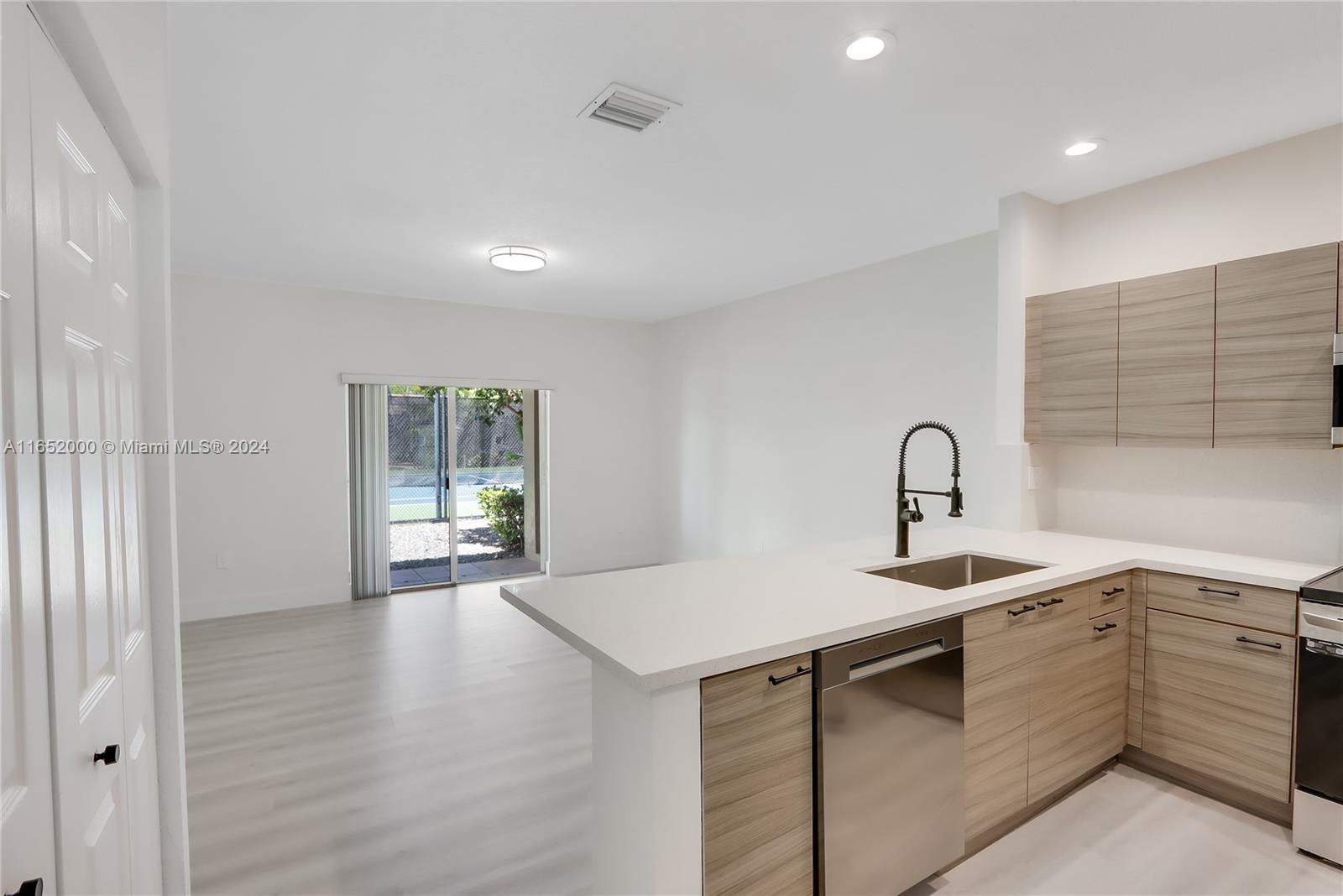 5743 NW 114th Path # 107