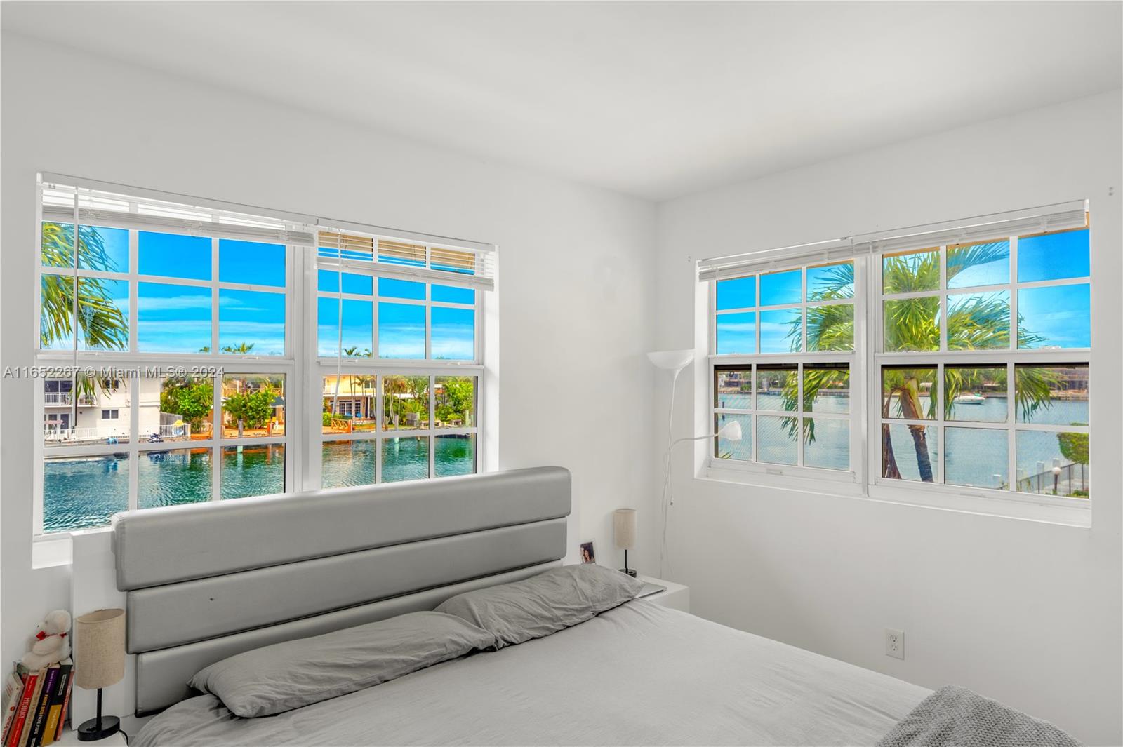 8500 Byron Ave # 6