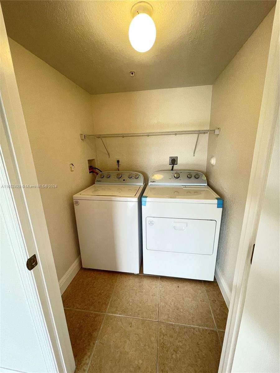 21150 SW 87th Ave # 102