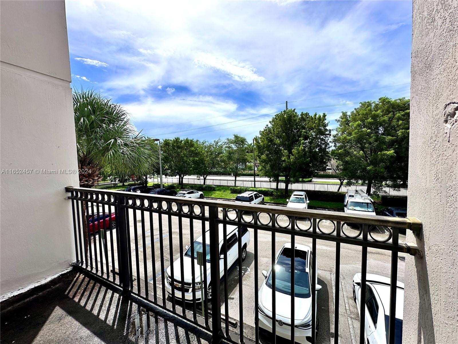 13590 SW 134th Ave # 216
