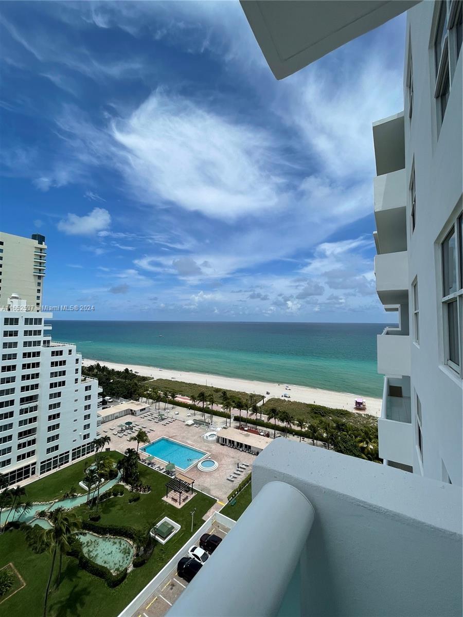 5001 COLLINS AV # 15D