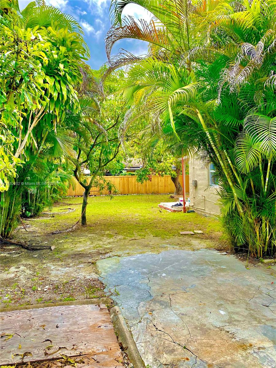 3346 NW 9th Ave