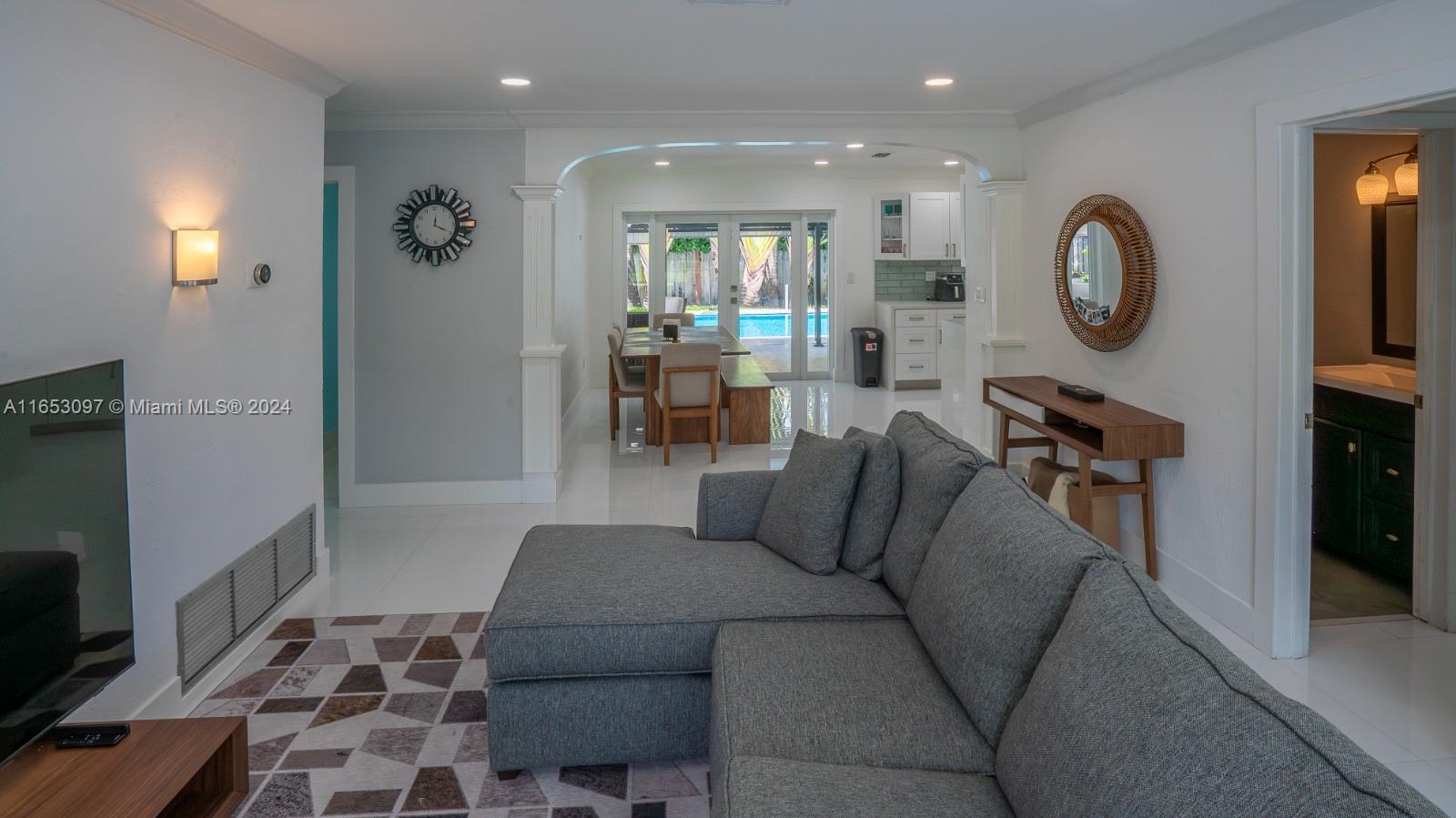 14820 Mahogany Ct