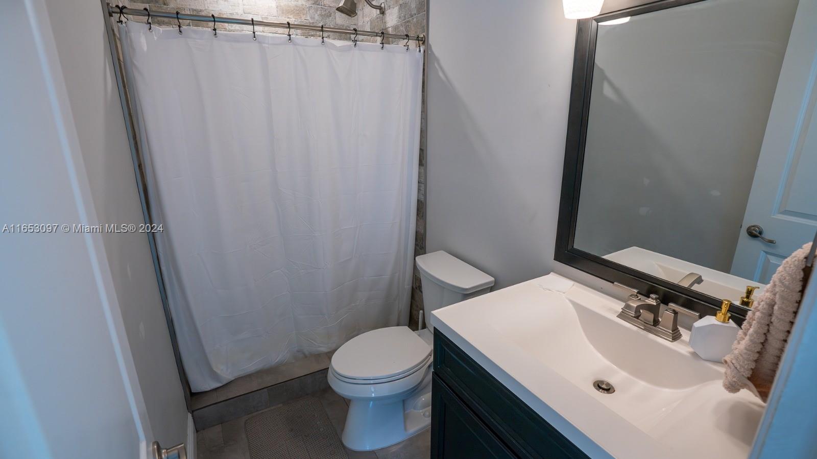 14820 Mahogany Ct