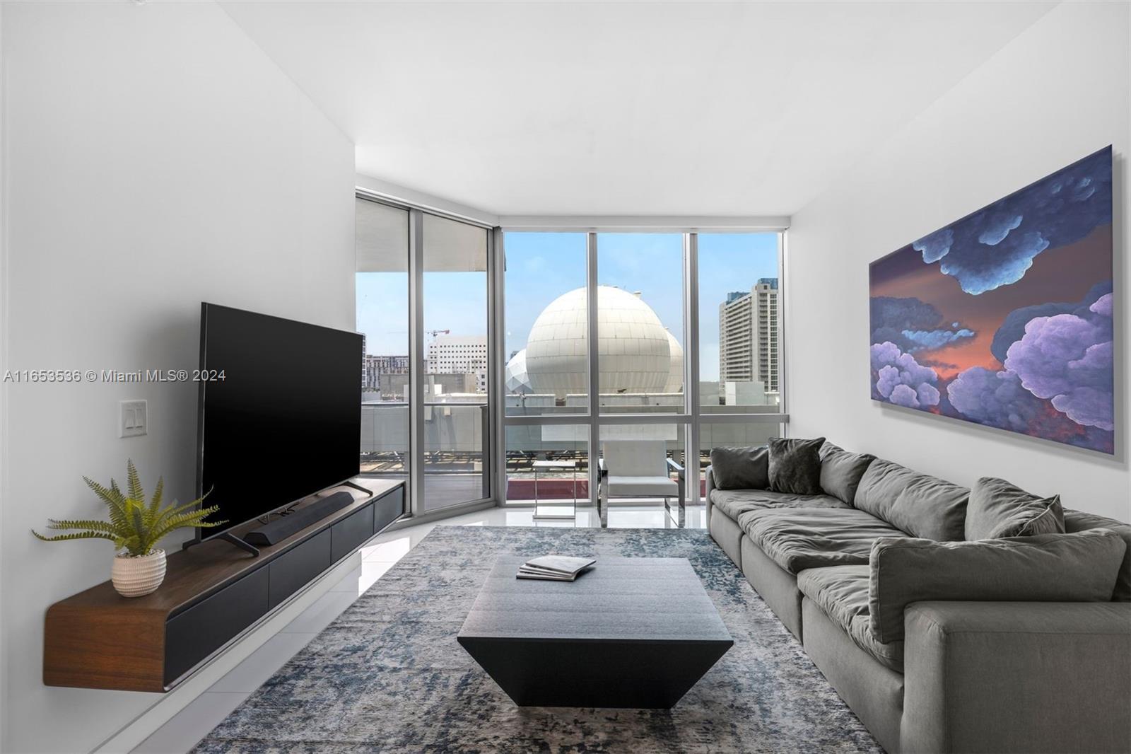 851 NE 1st Ave # 1008