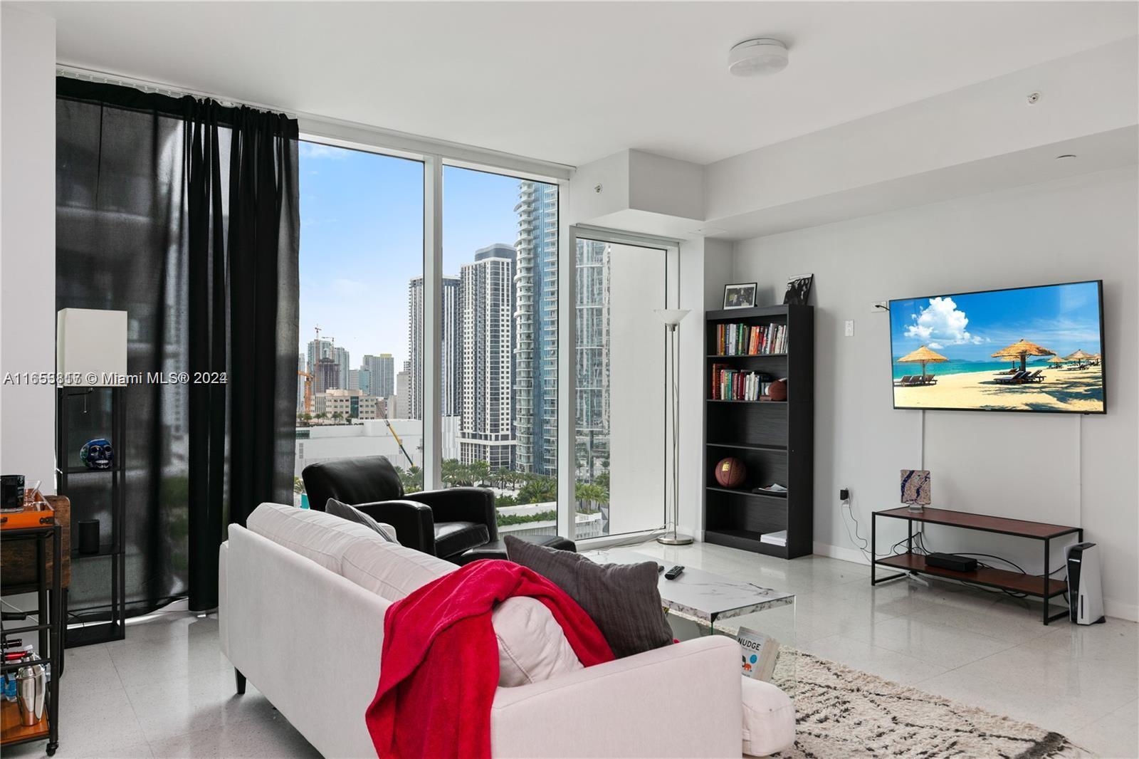 1040 Biscayne Blvd # 1908