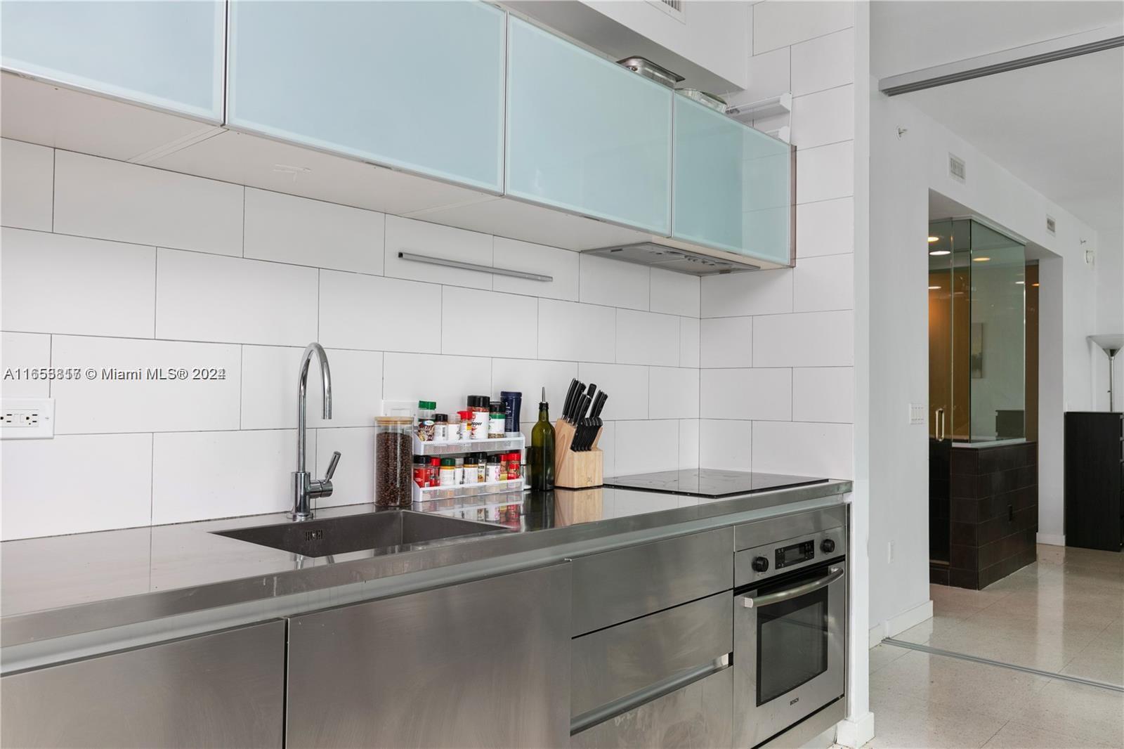 1040 Biscayne Blvd # 1908