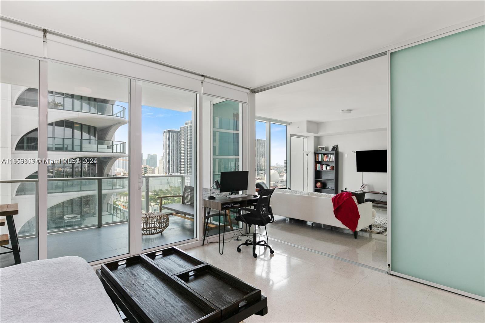 1040 Biscayne Blvd # 1908
