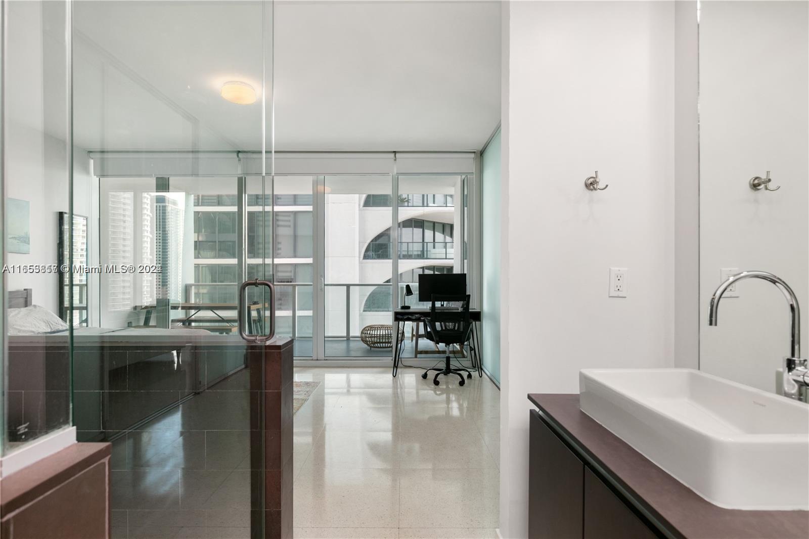 1040 Biscayne Blvd # 1908