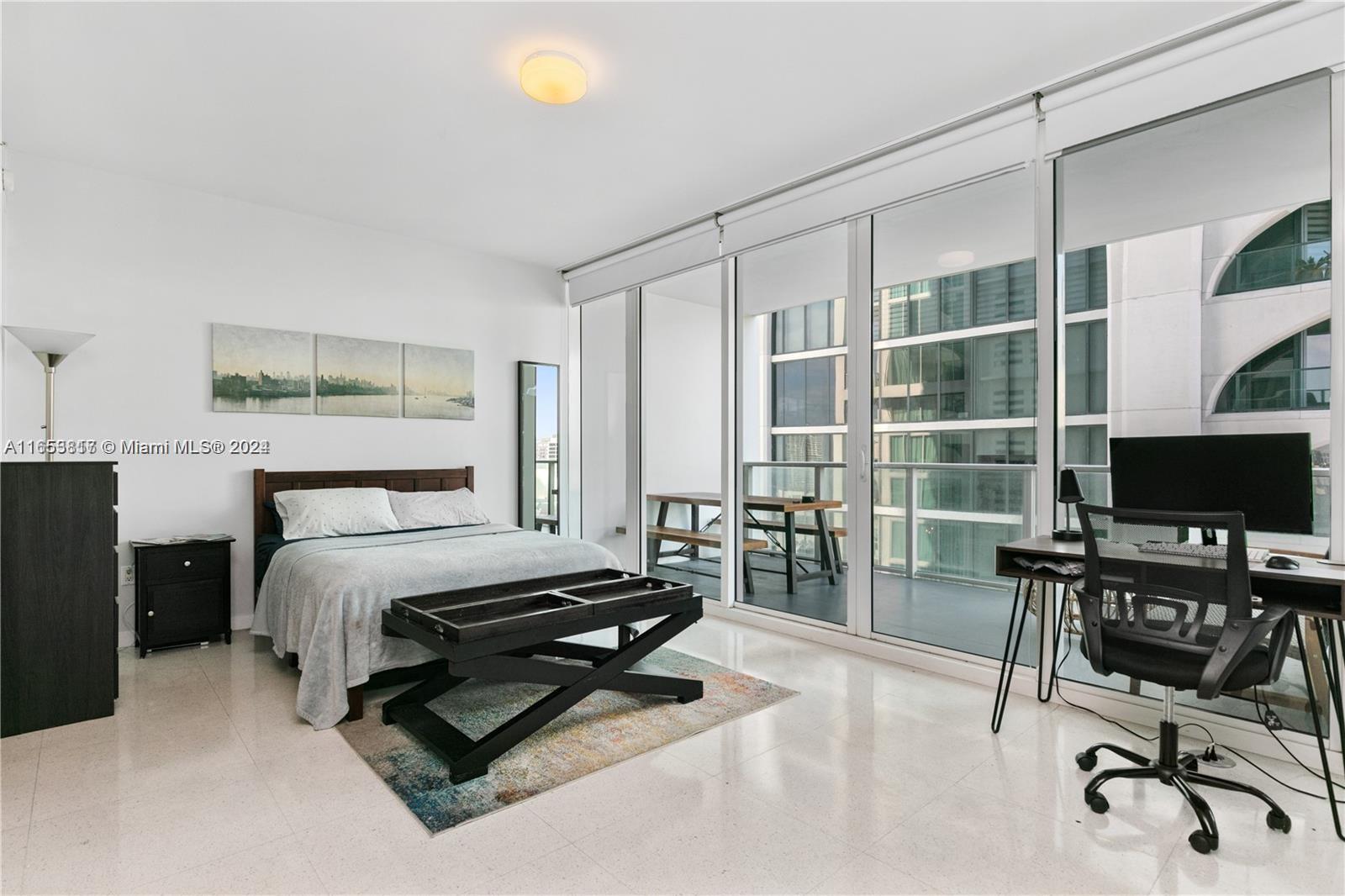 1040 Biscayne Blvd # 1908