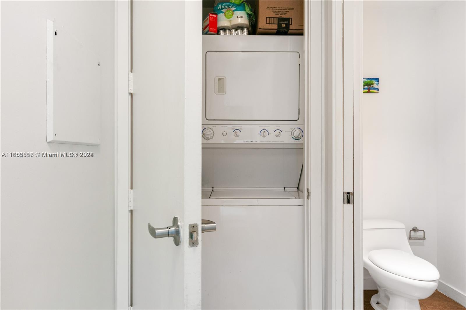 1040 Biscayne Blvd # 1908