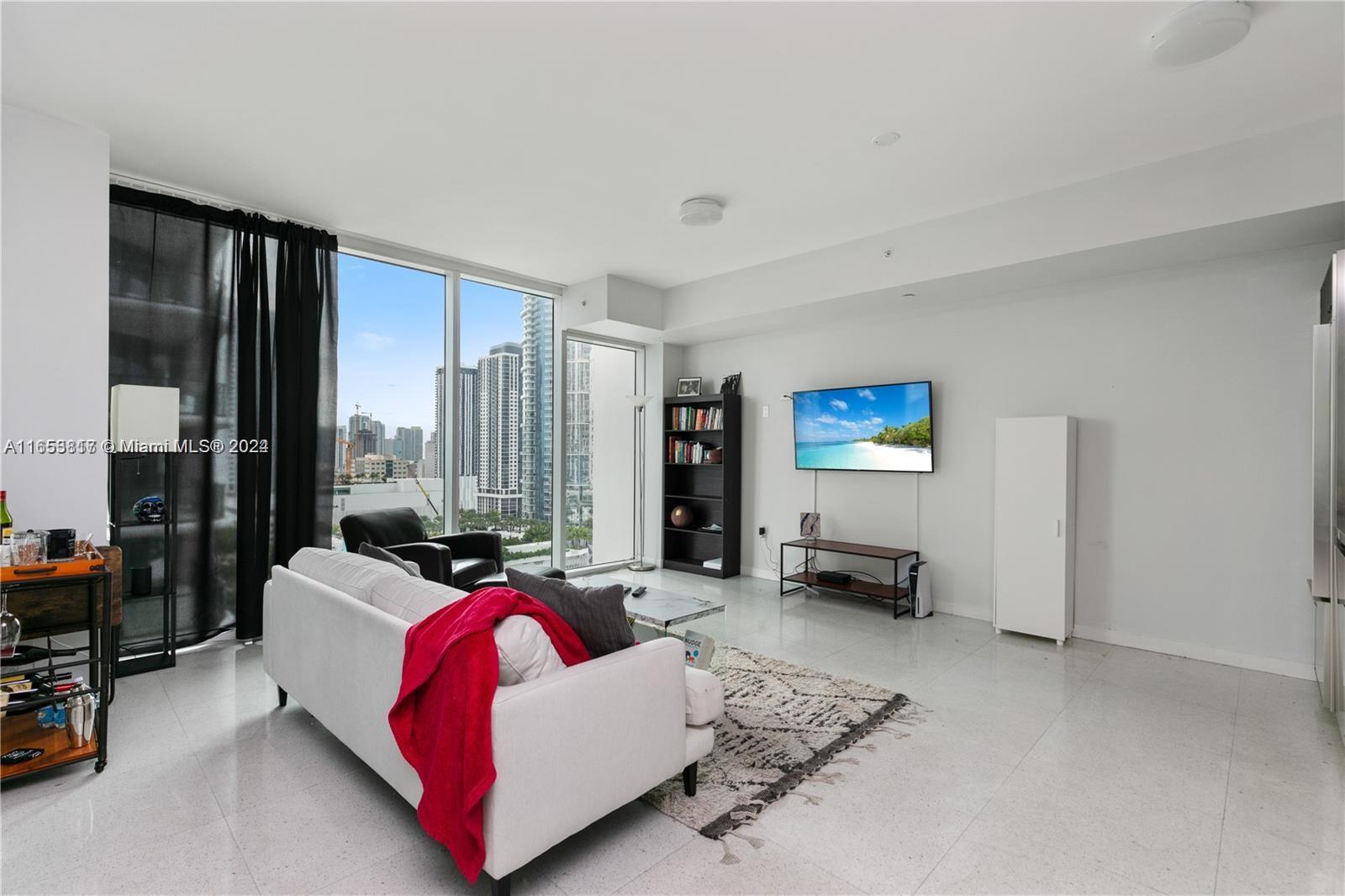 1040 Biscayne Blvd # 1908