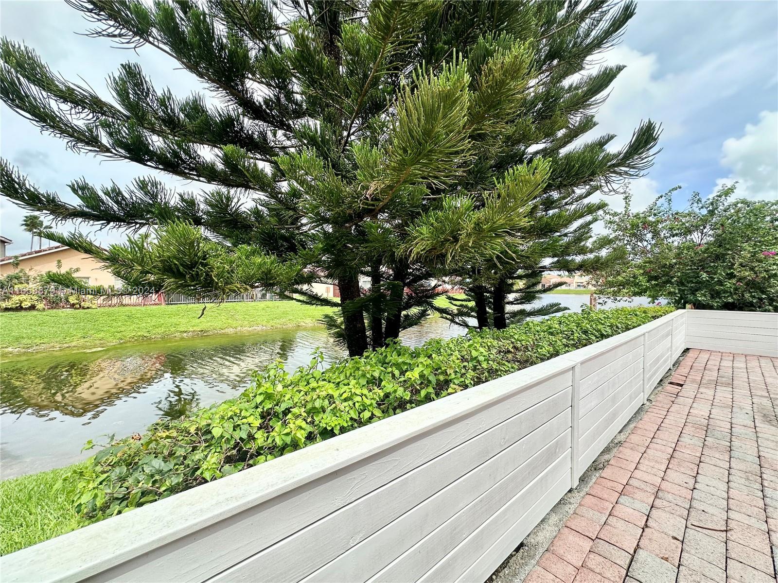16341 SW 100th Ter