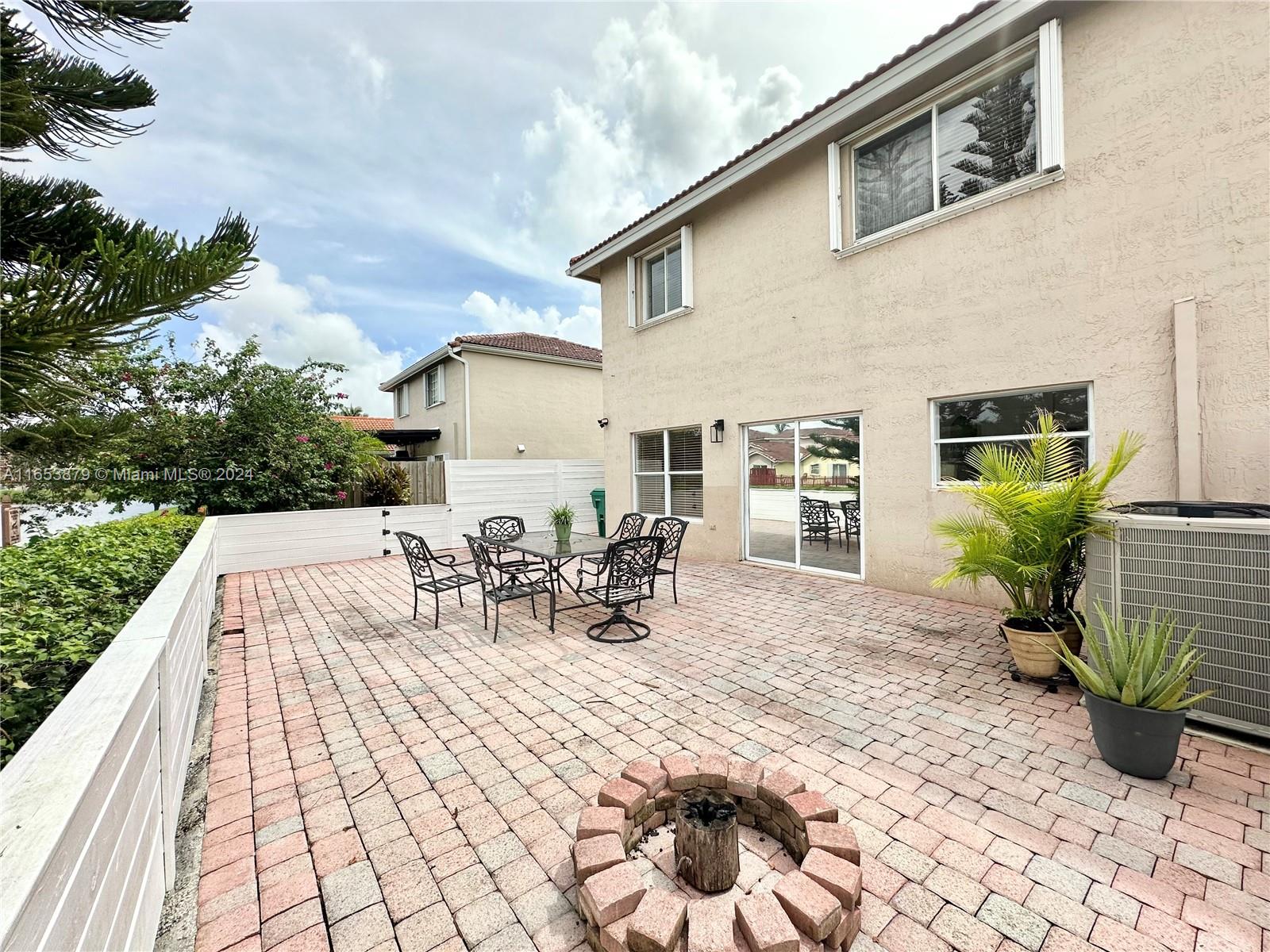 16341 SW 100th Ter