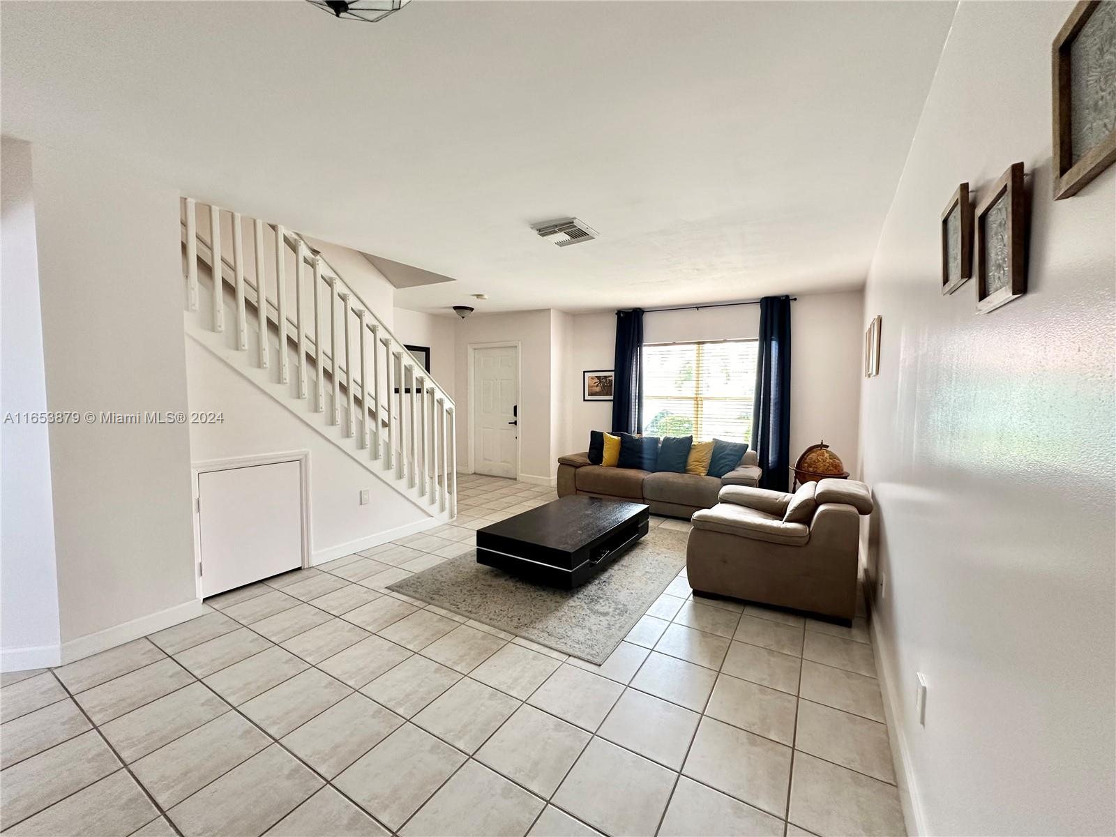 16341 SW 100th Ter
