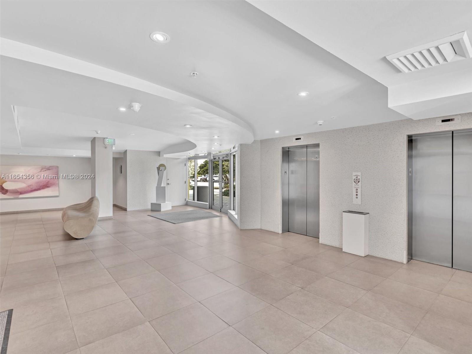 7934 West Dr # 1203