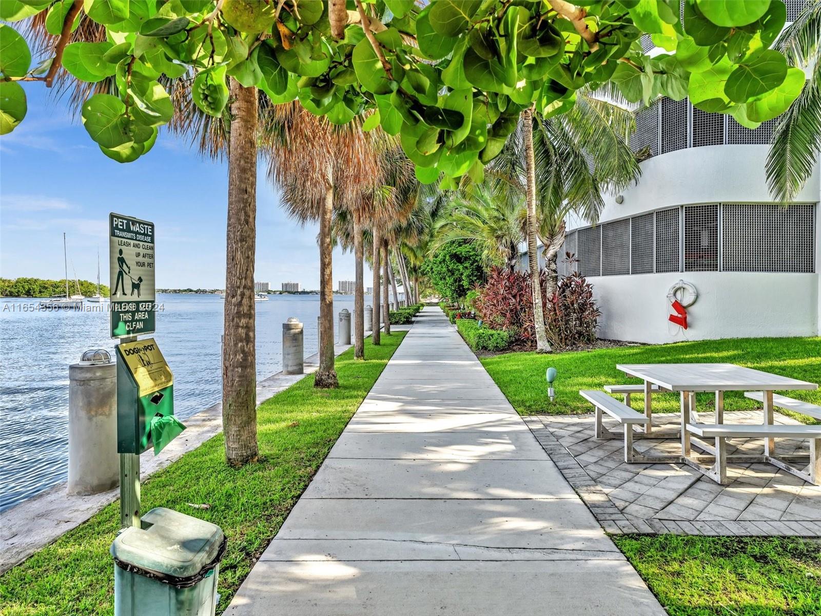 7934 West Dr # 1203