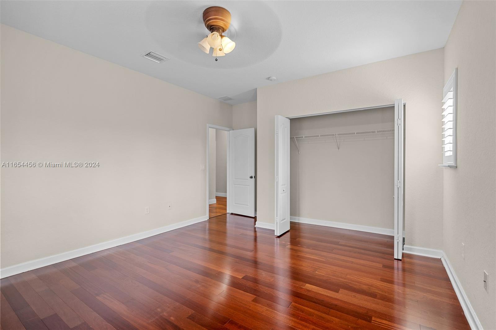 144 NE 32nd Ter