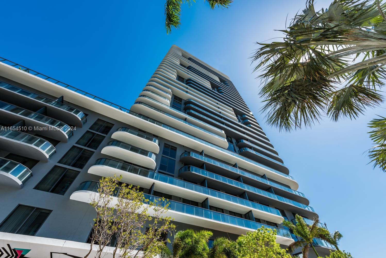 121 NE 34th St # 1415