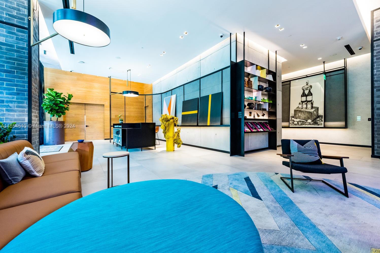 121 NE 34th St # 1415