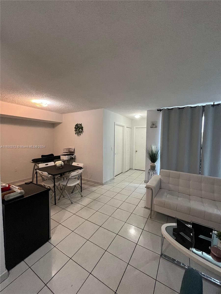 2075 SW 122nd Ave # 404