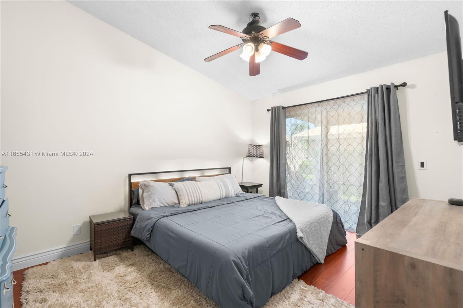 3181 Holiday Springs Blvd # 40