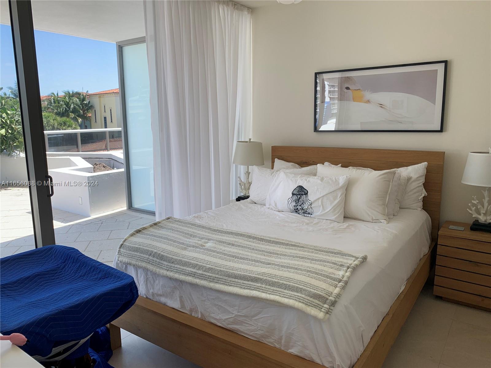 5875 Collins Ave # 505