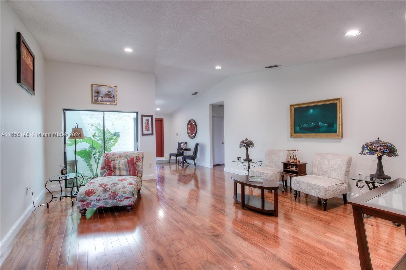 15450 SW 57th Ter