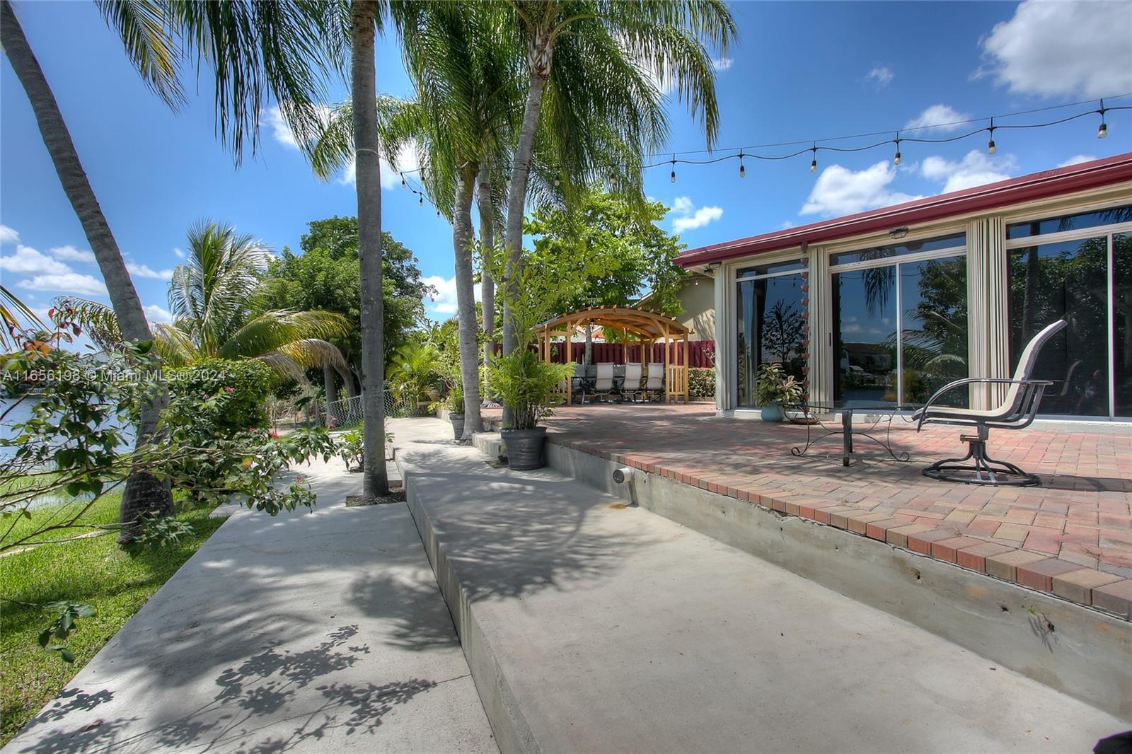15450 SW 57th Ter