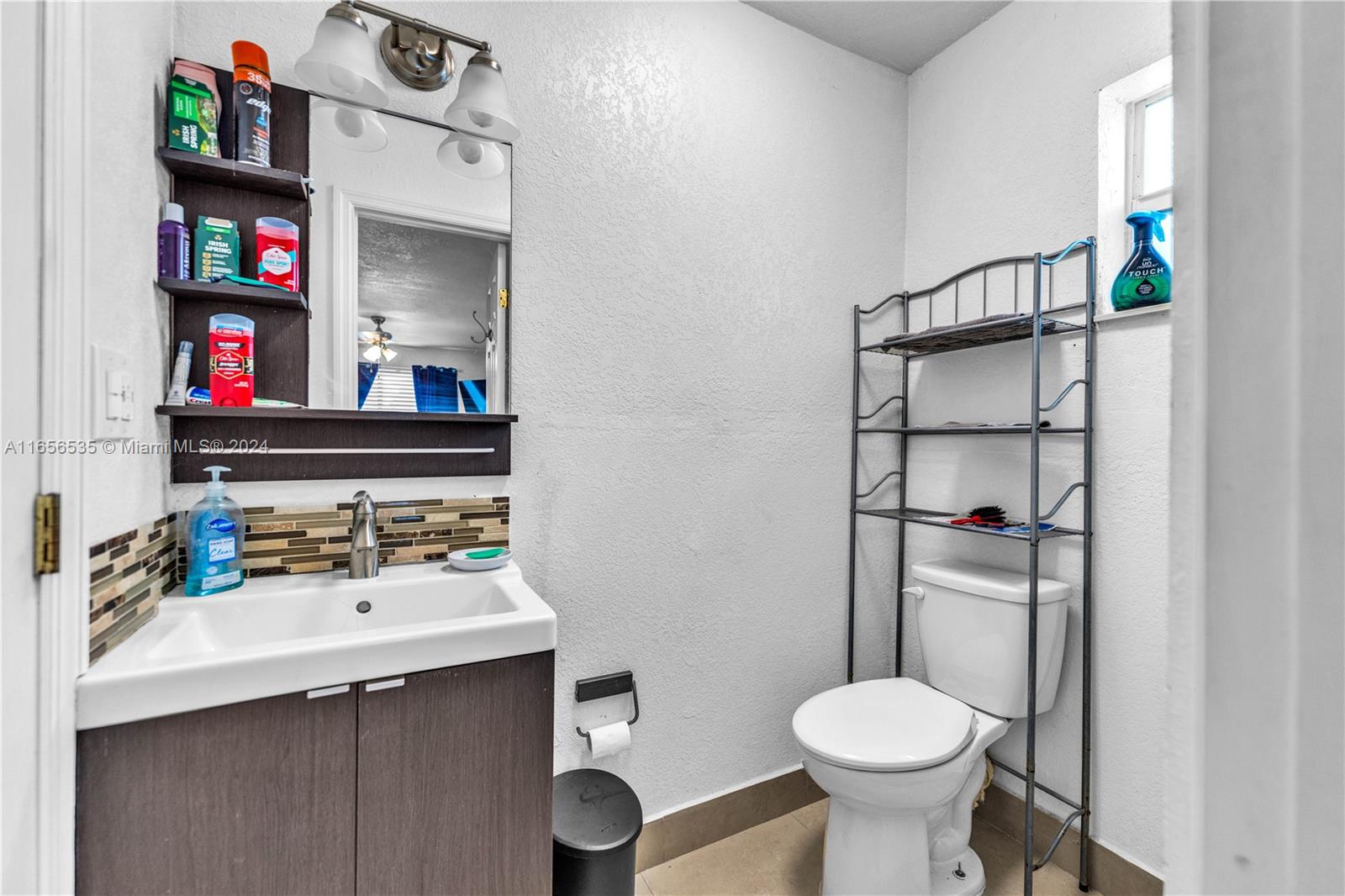 7824 SW 34th Ter