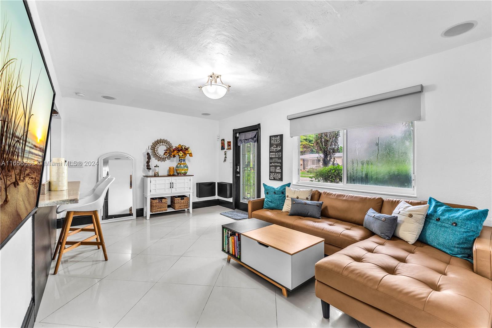 7824 SW 34th Ter