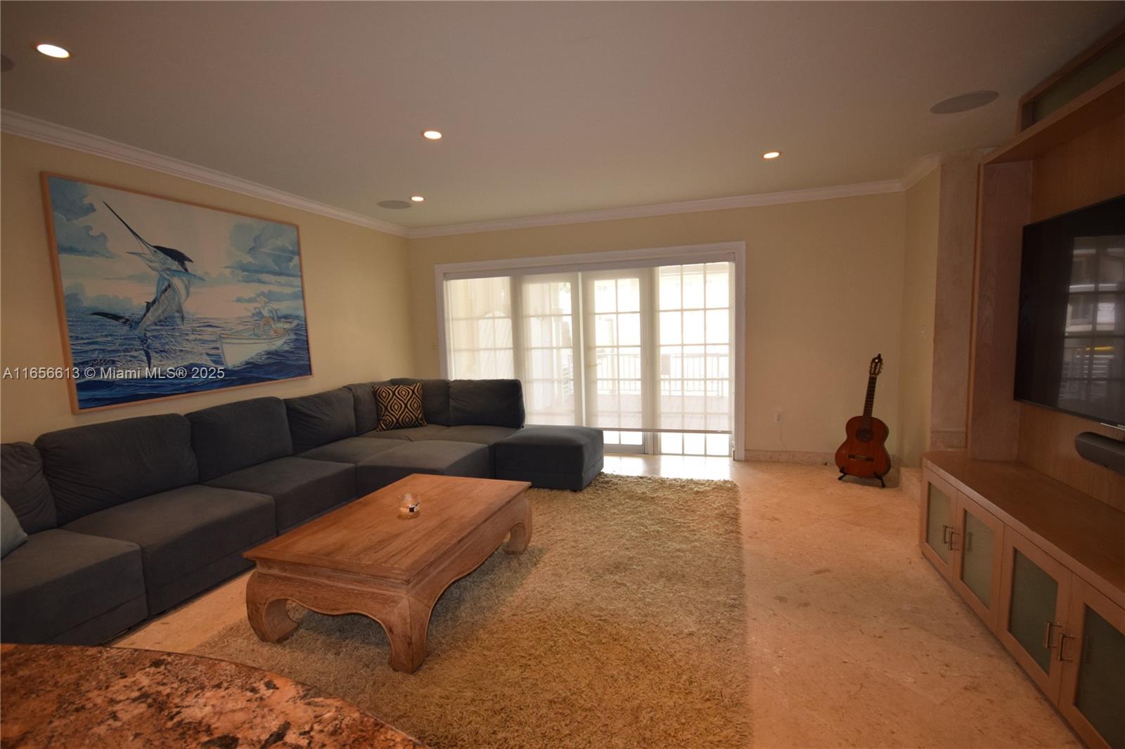 3835 NE 170th St # 5 Unit: B-5