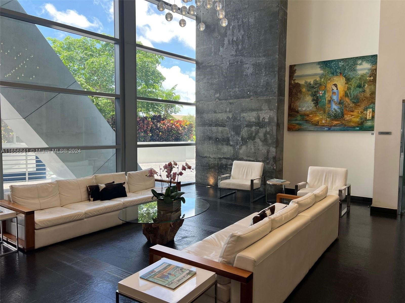 888 Biscayne Blvd # 2611