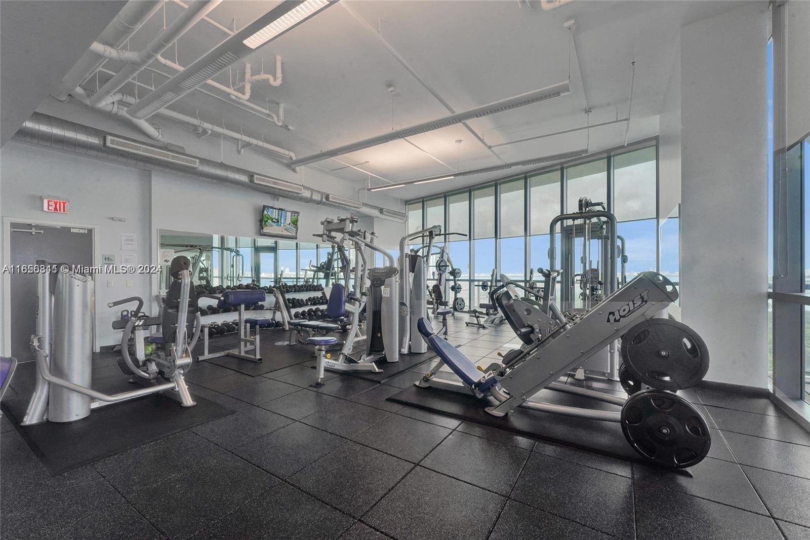 888 Biscayne Blvd # 2611
