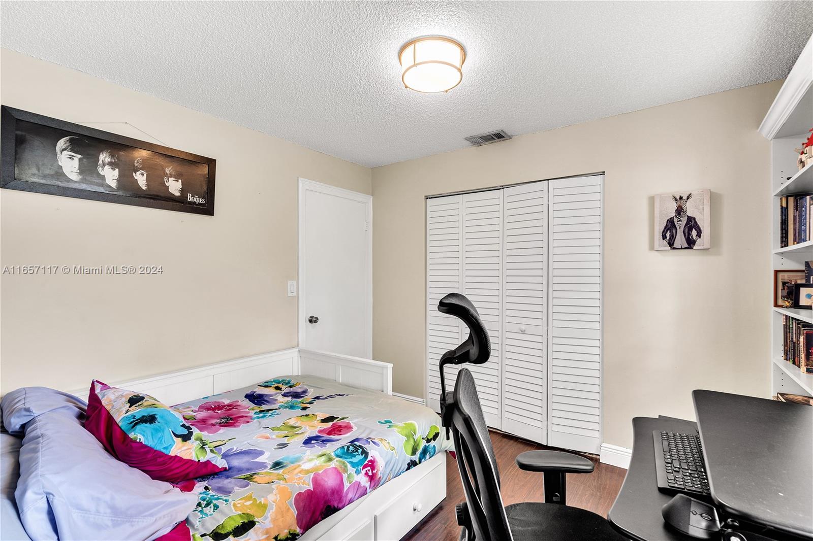2352 SW 70th Way # 8