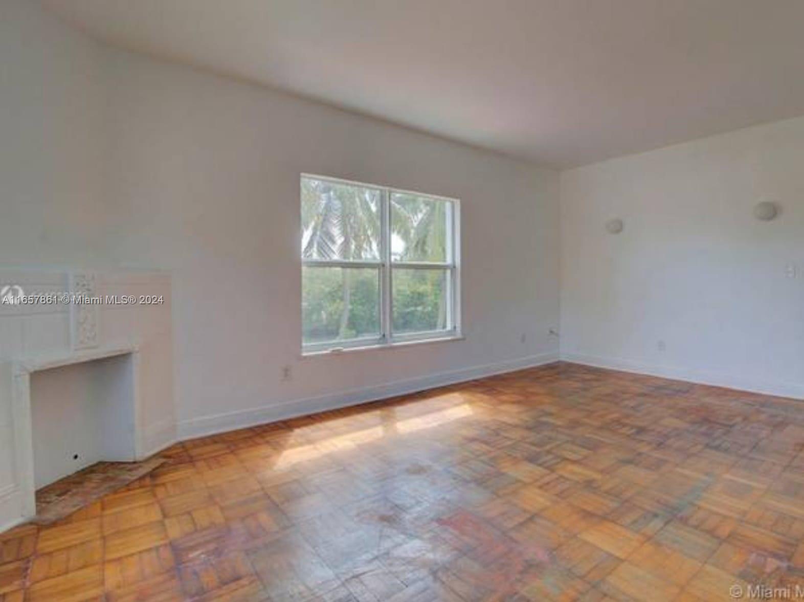 4035 N Meridian Ave # 202