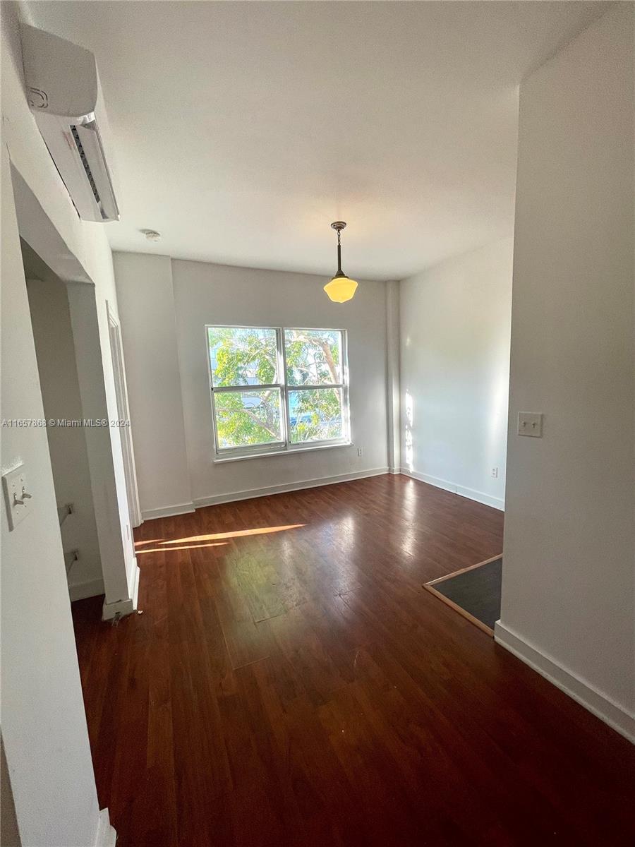 4035 N Meridian Ave # 104