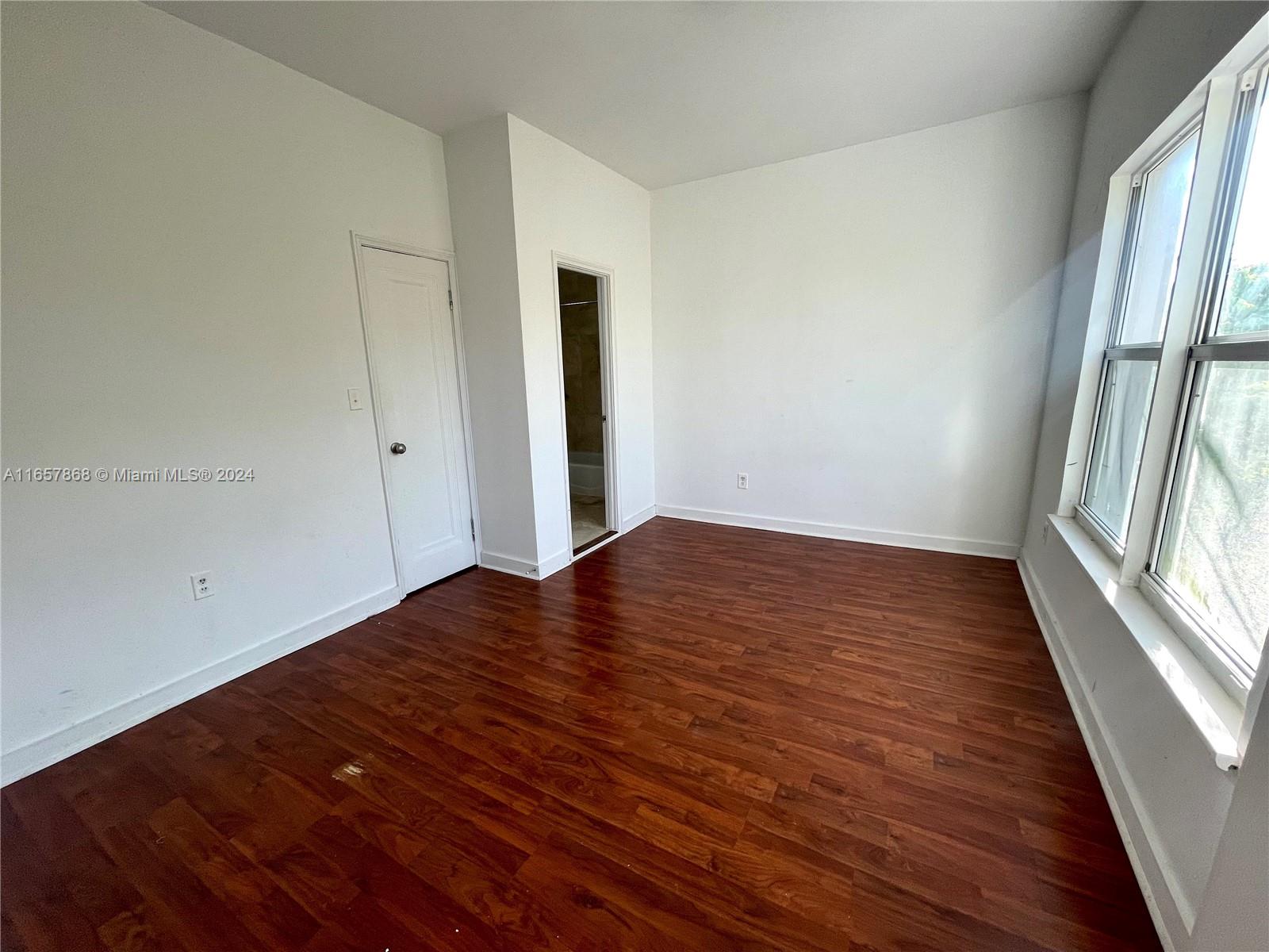 4035 N Meridian Ave # 104