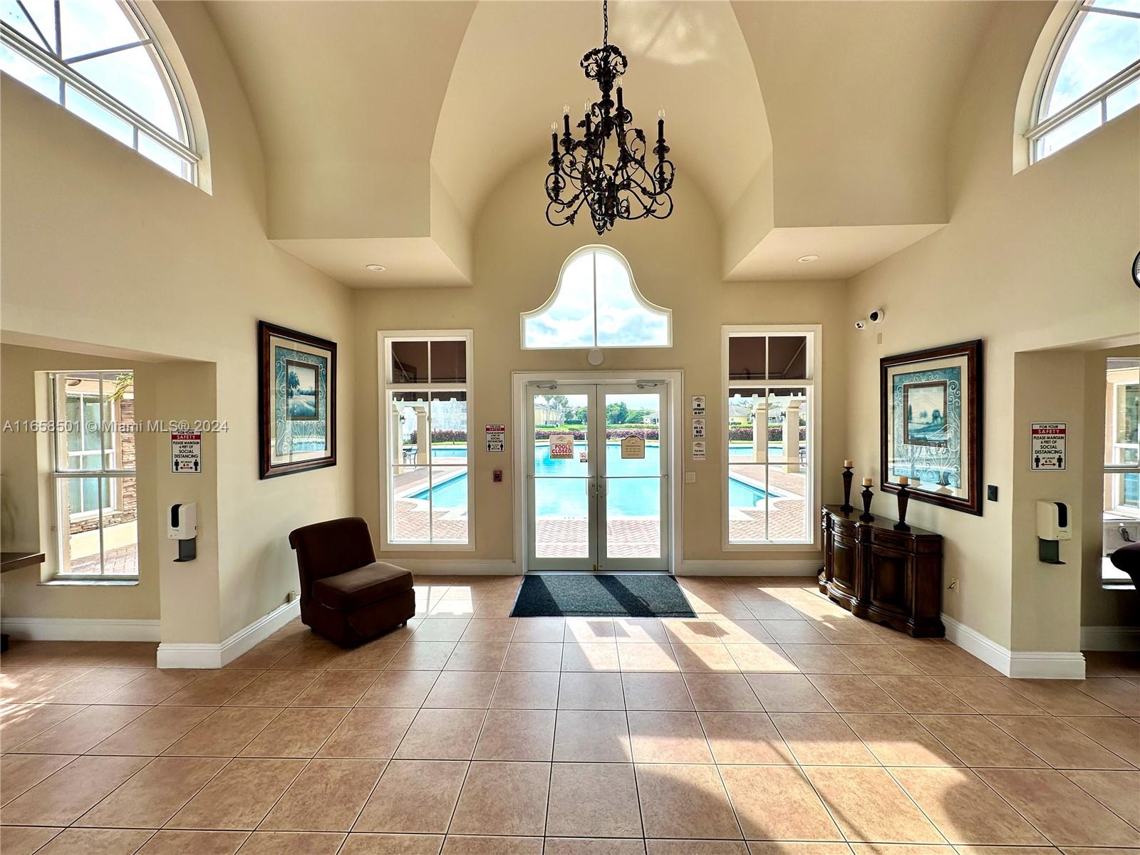 1575 NE 33rd Ave # 9 Unit: 103-9