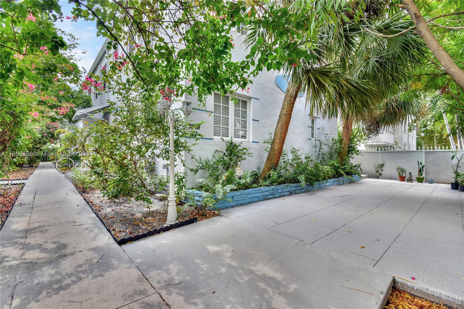 1619 Meridian Ave # 6