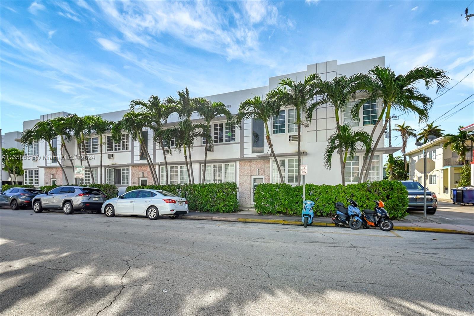 620 12th St # 5