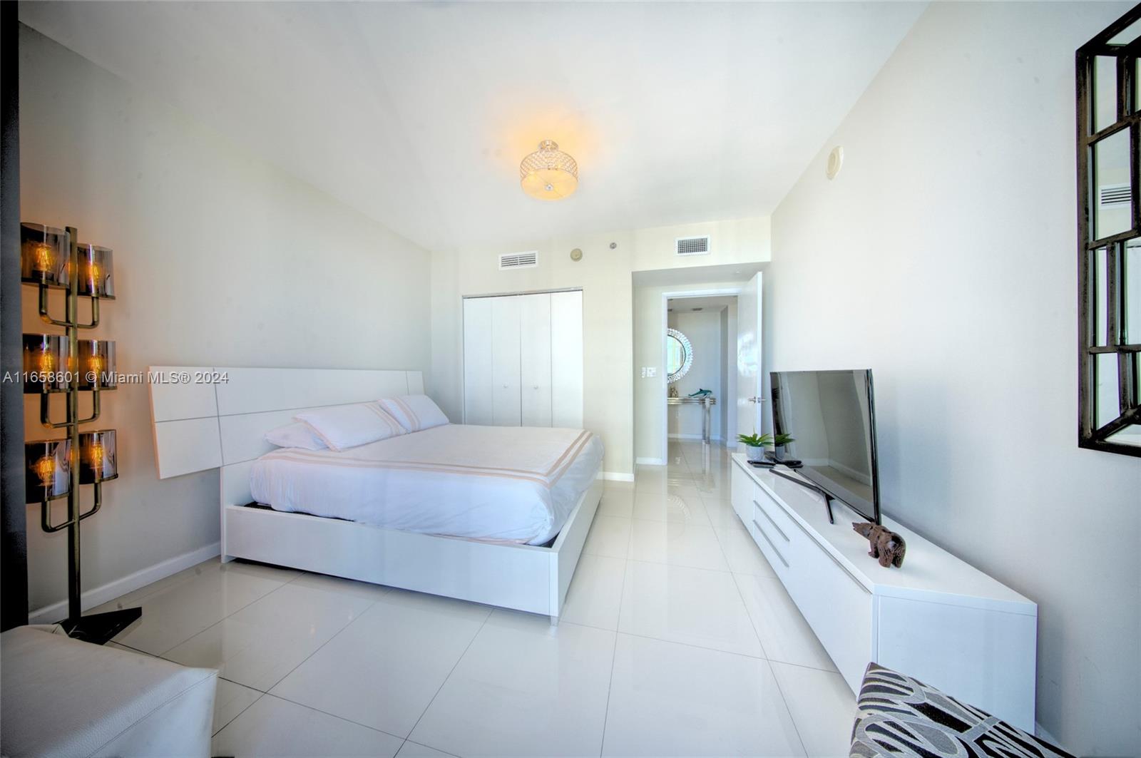 485 Brickell Ave # 4602