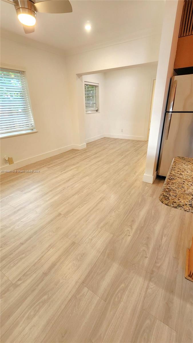 1053 Michigan Ave # 6