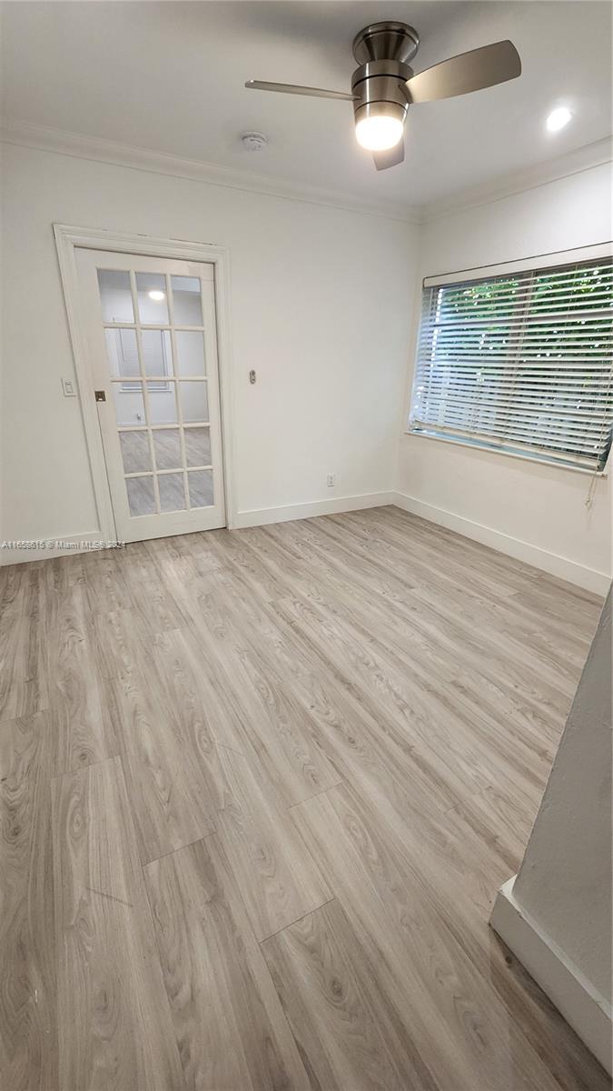 1053 Michigan Ave # 6