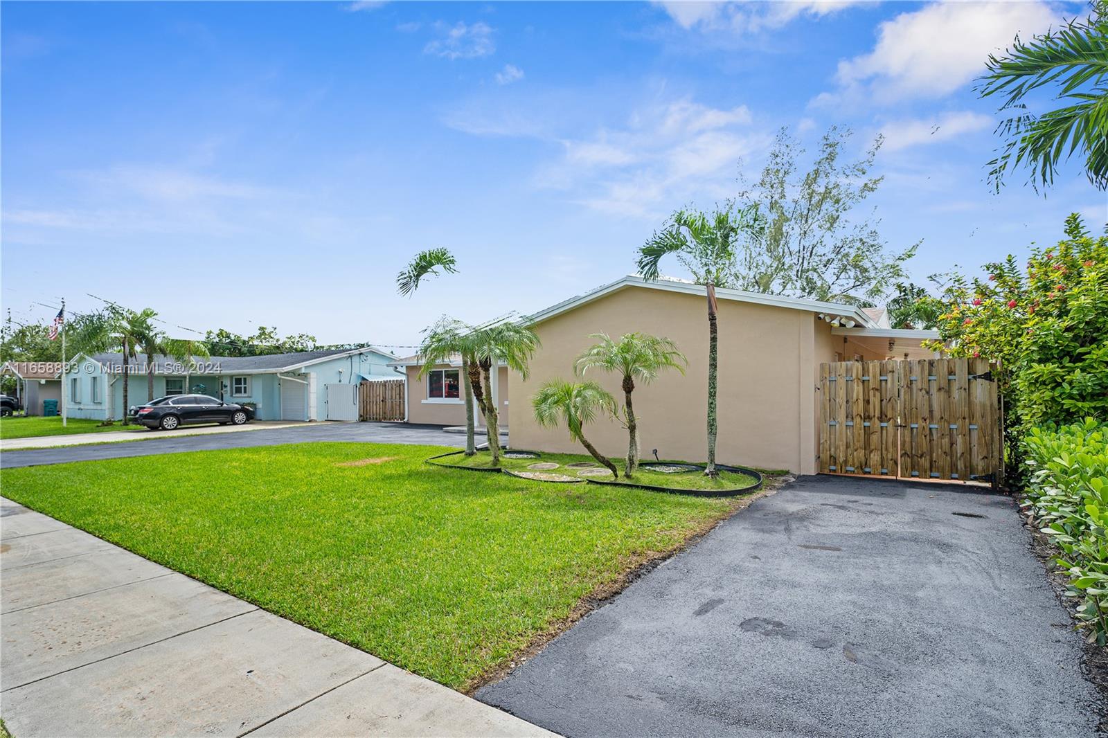 10420 SW 198th St