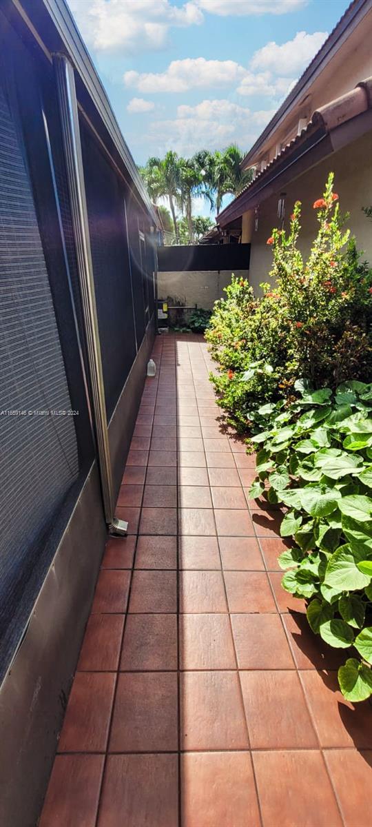 10009 NW 9th St Cir # 15 Unit: 4-15