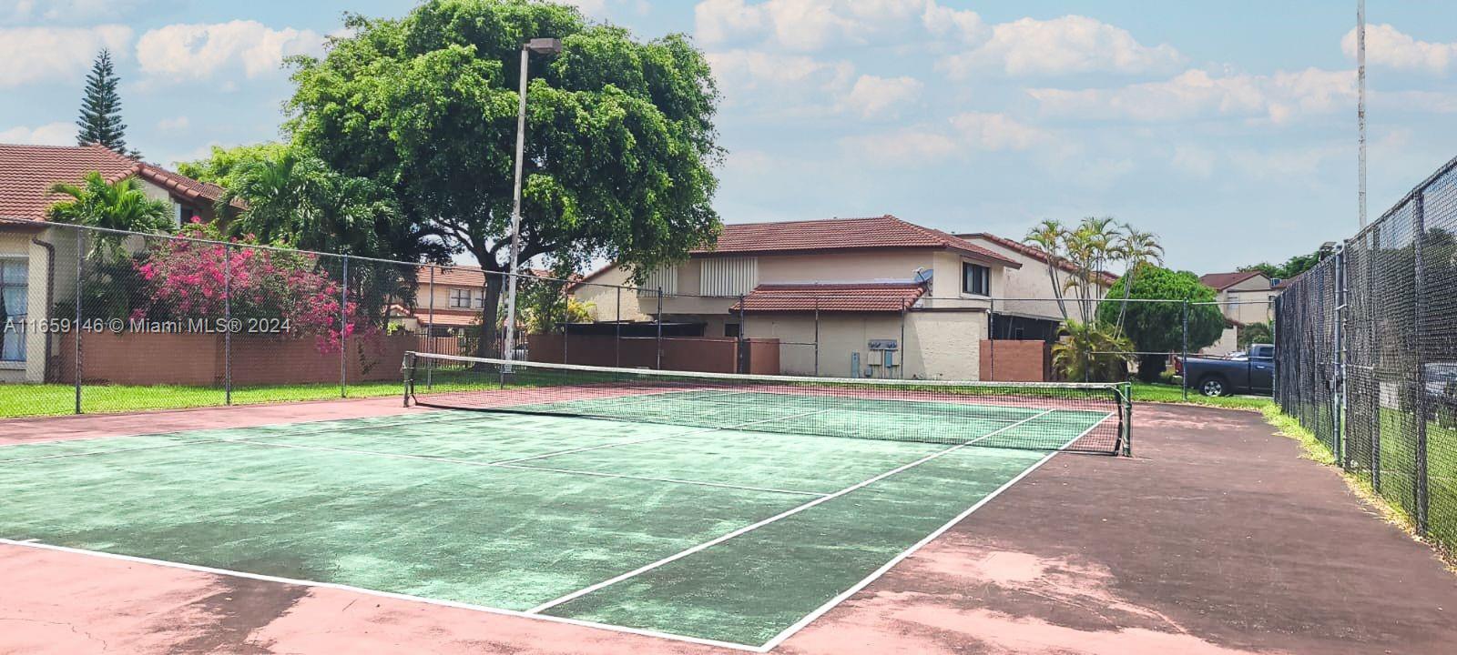 10009 NW 9th St Cir # 15 Unit: 4-15