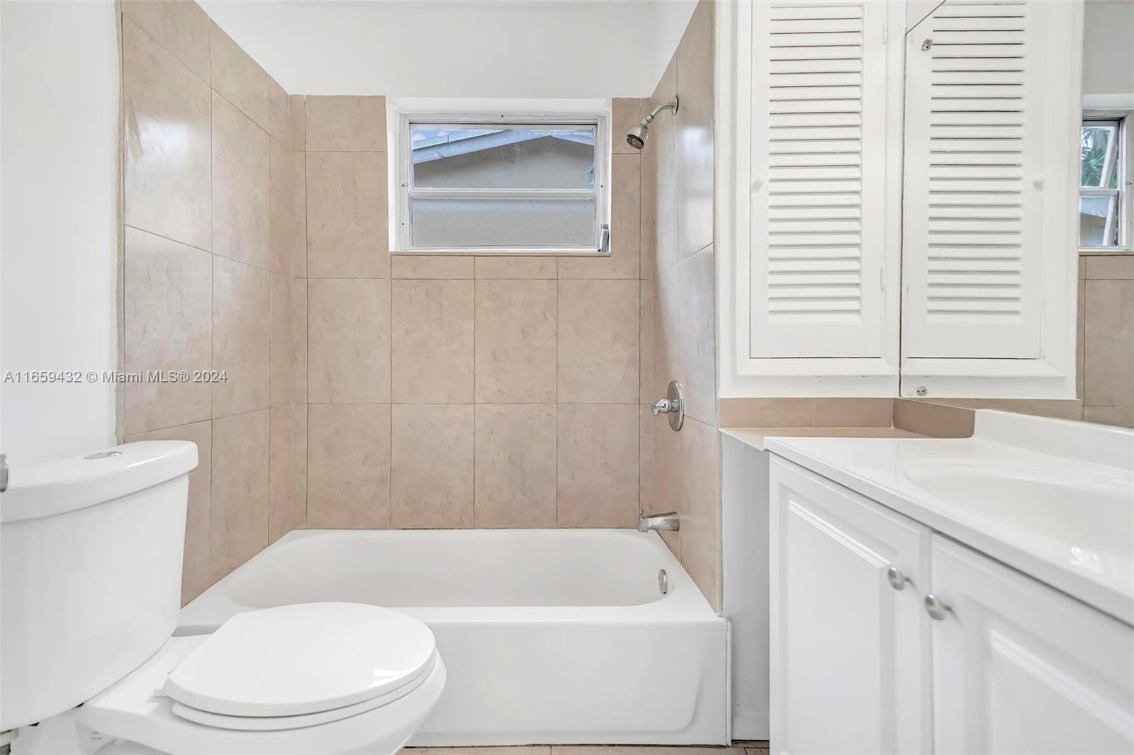 2331 Utopia Dr