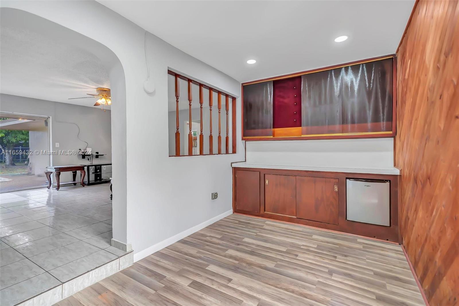2331 Utopia Dr